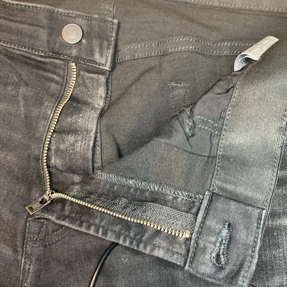 Men's Old Navy Slim Five Pocket Corduroy Pants Jeans Size 36x30 Black - Picture 5 of 8